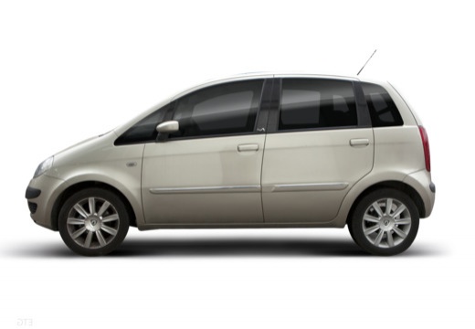 Slide 2 - undefined hatchback Musa Lancia